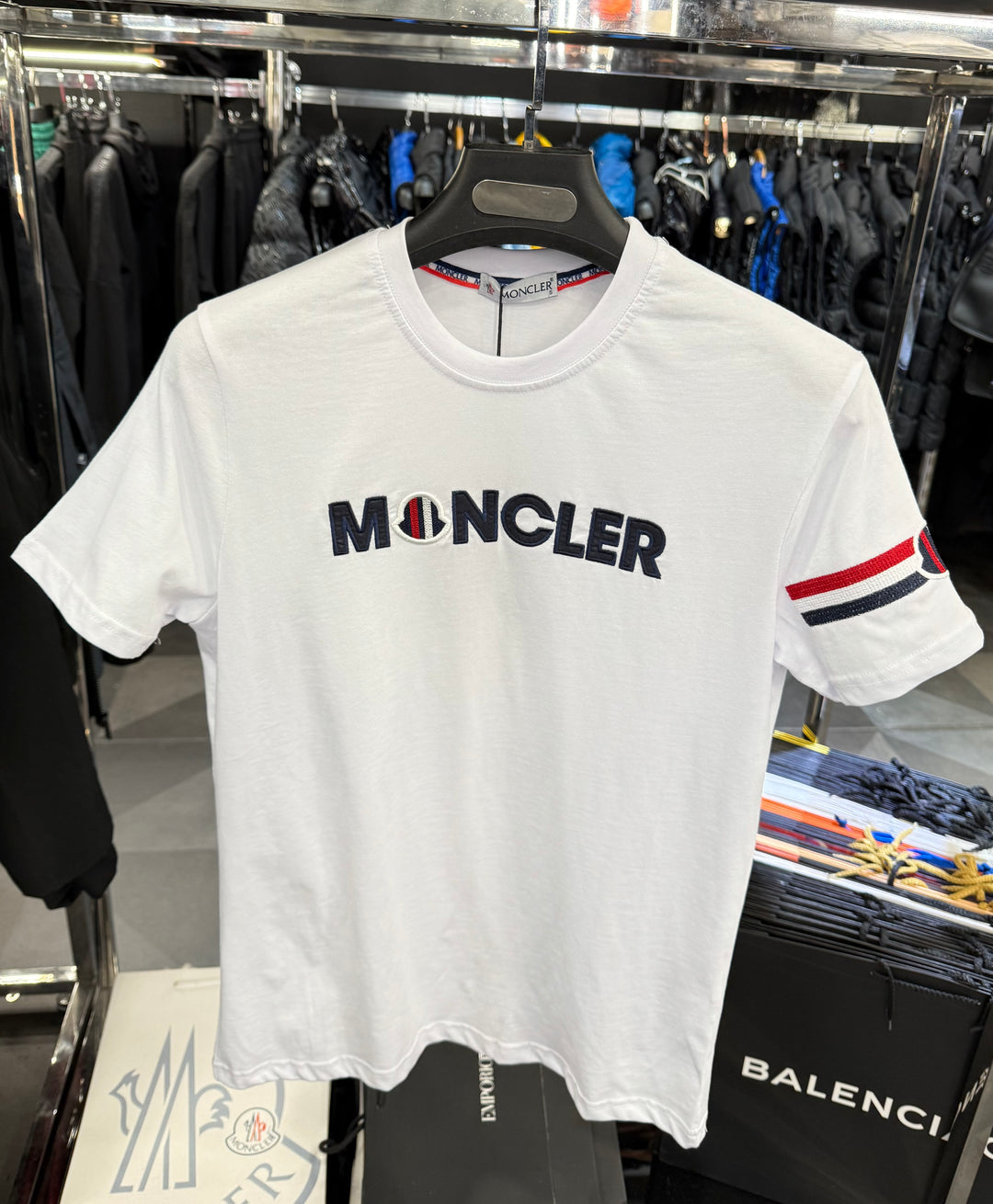 T-shirt di MONCLER